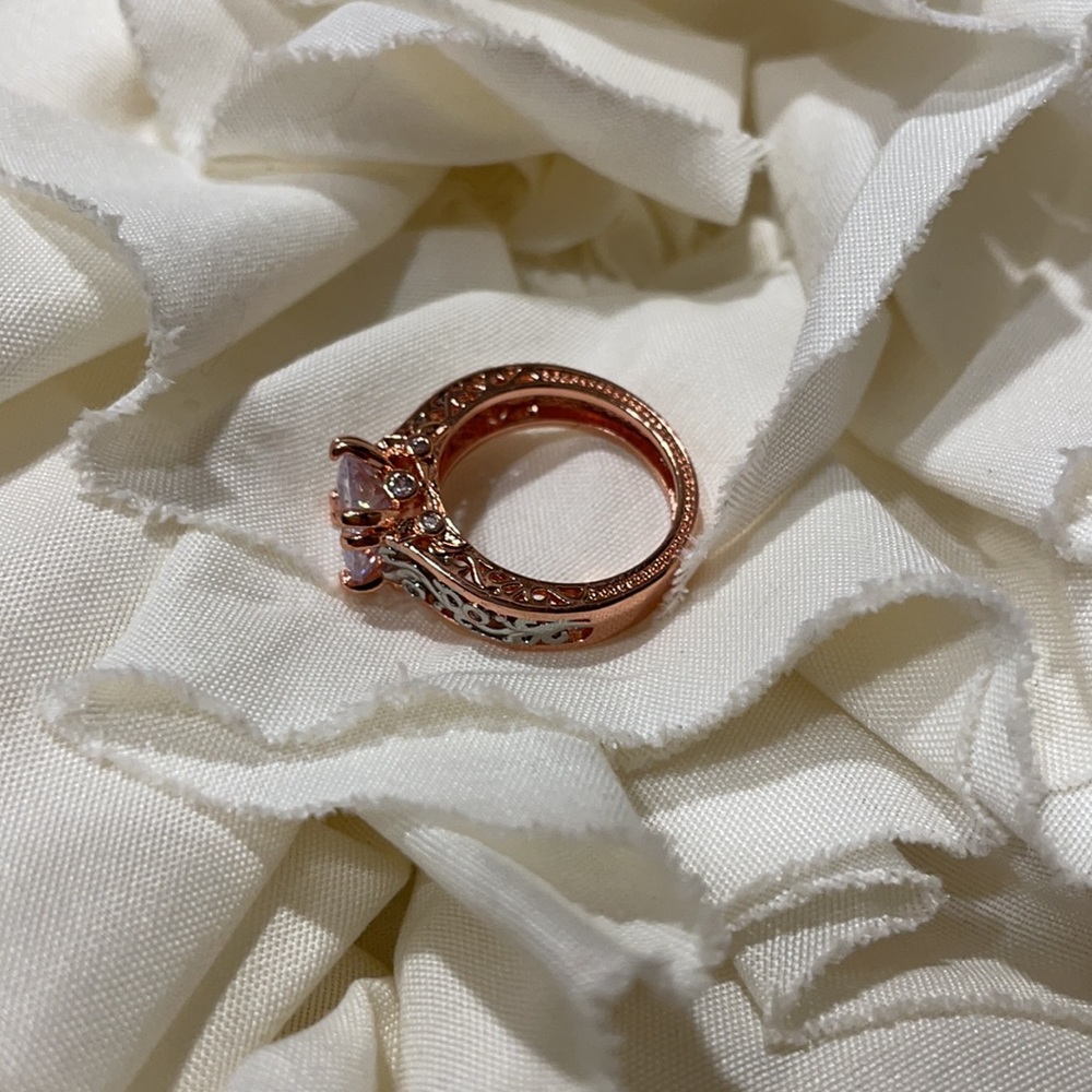 Princess Cut  Zircon Rose Gold Filled flower ring - Picture 7 of 8